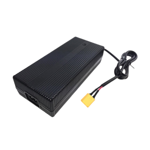 29.2V 6A LiFePO₄ battery charger for 8S 25.6V LFP packs from Fangxin factory